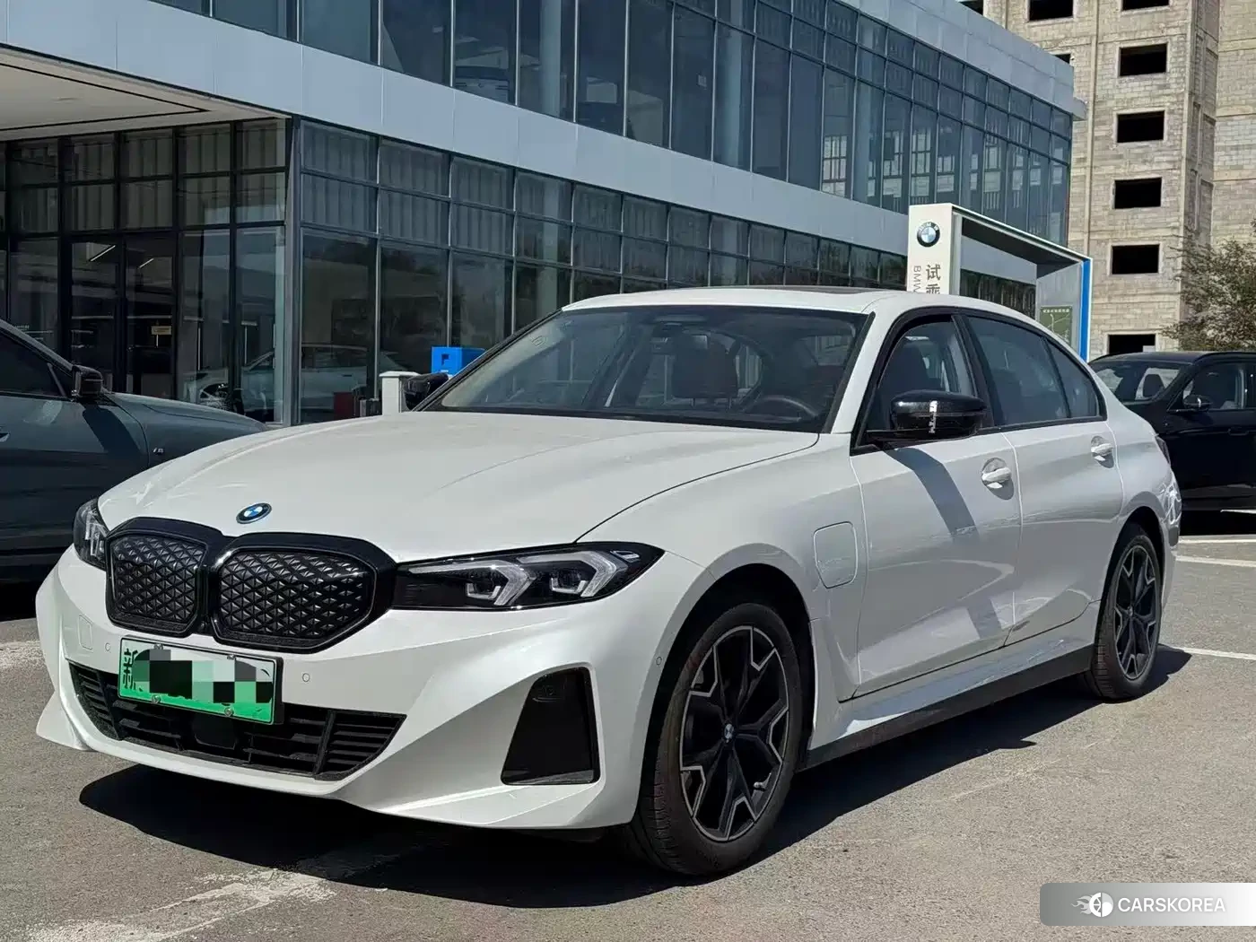 BMW i3 2026 Белый из Китая, фото 2
