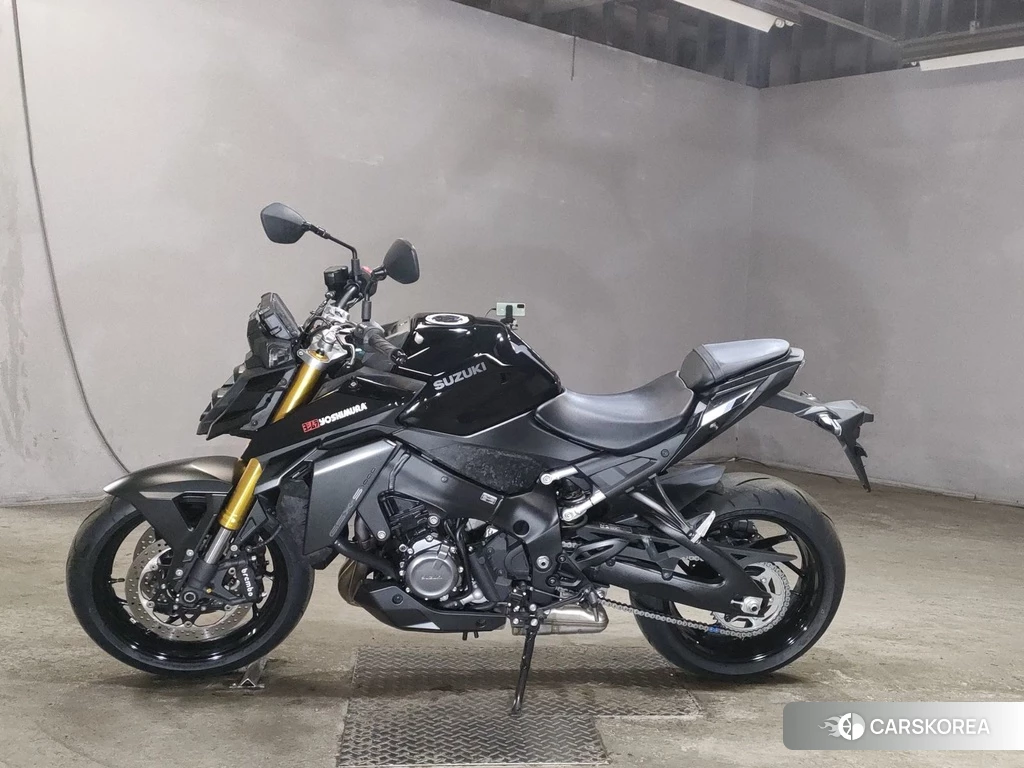 Проданный Suzuki GSX-S1000 2022 из Японии, фото 2
