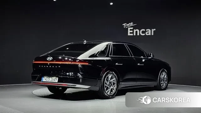 Hyundai Grandeur (GN7) id 3400203 из Кореи 12
