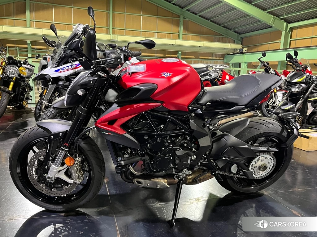 Проданный OTHER MV AGUSTA DRAGSTER 800 ROSSO 2022 из Японии