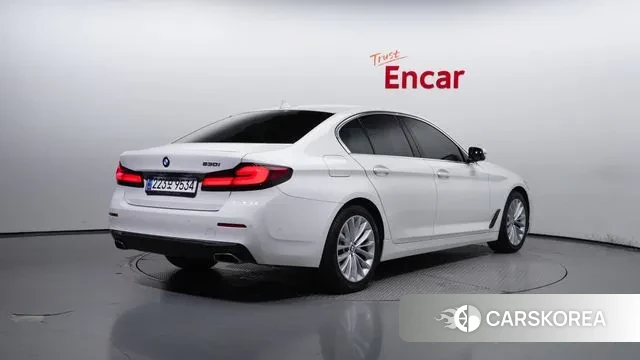 BMW 5 Series (G30) id 2980352 из Кореи 12