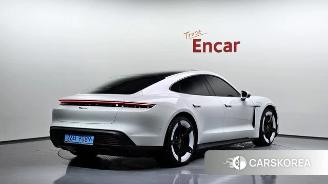 Porsche Taycan id 4400476 из Кореи 12