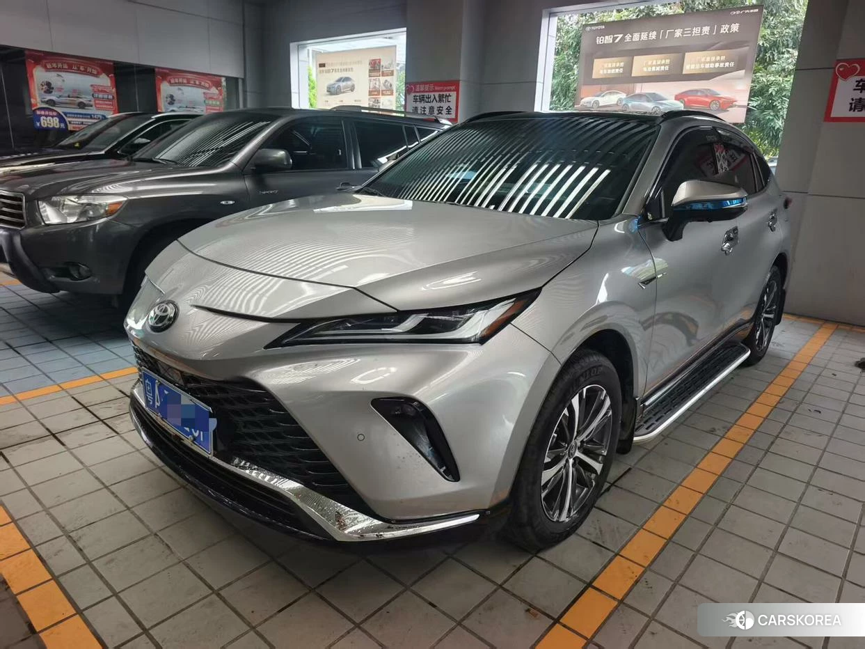 Toyota Weisha 2024 Серебристо-серый из Китая, фото 2