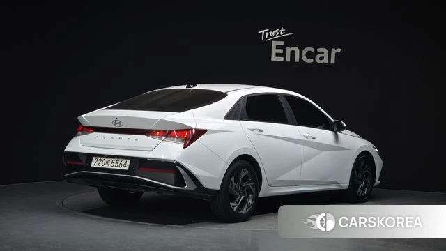 Hyundai The New Avante (CN7) id 4585077 из Кореи 12