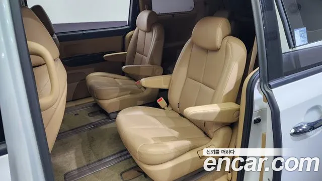 Kia The New Carnival id 2645405 из Кореи 12