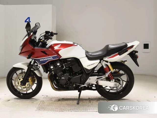 Проданный Honda CB400SF BOLDOR ABS 2015 из Японии