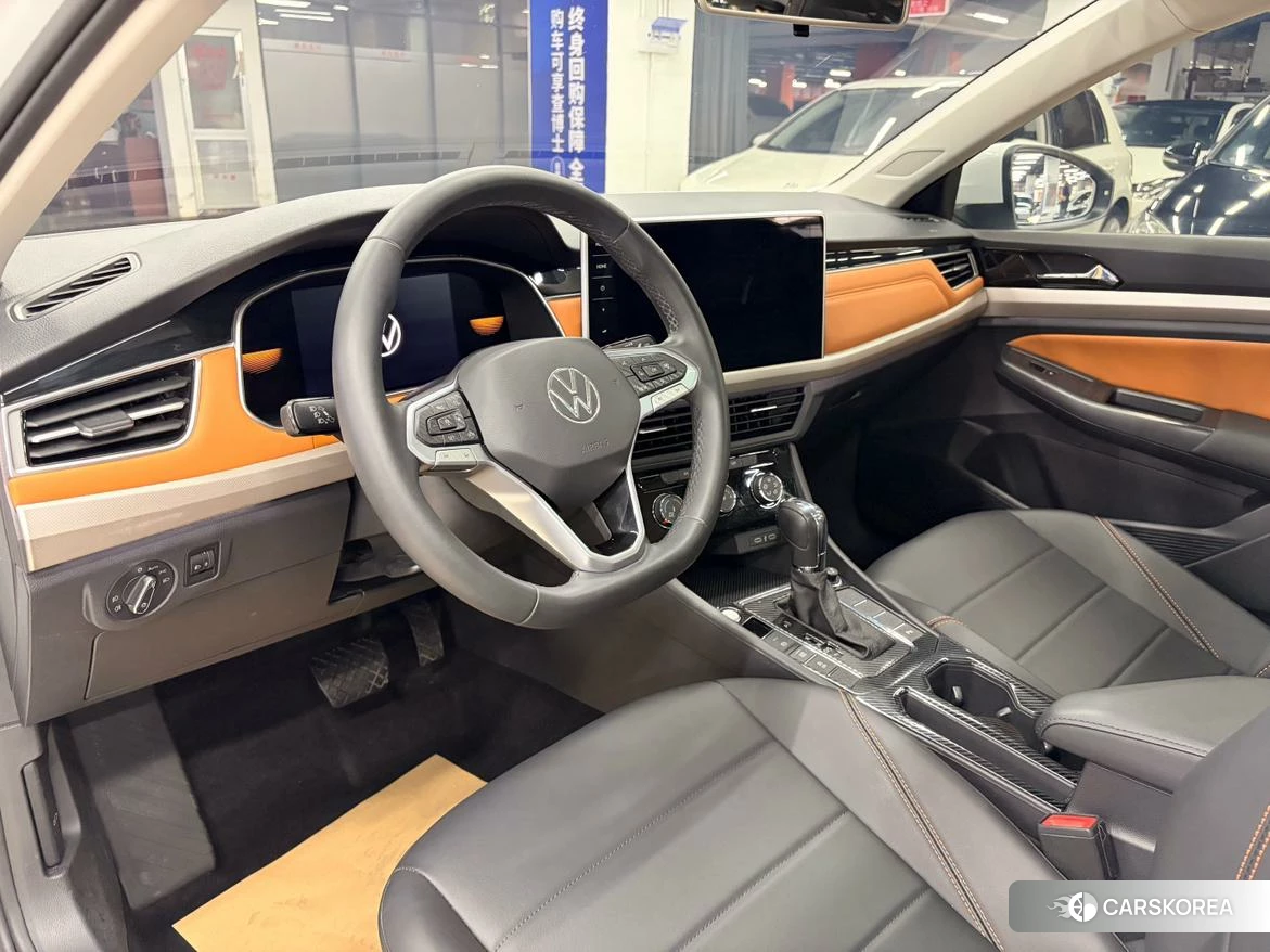 Volkswagen Bora 2020 Белый из Китая, фото 2