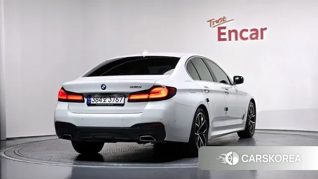 BMW 5 Series (G30) id 3410811 из Кореи 12