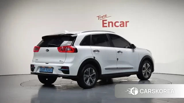 Kia Niro EV id 3071697 из Кореи 12