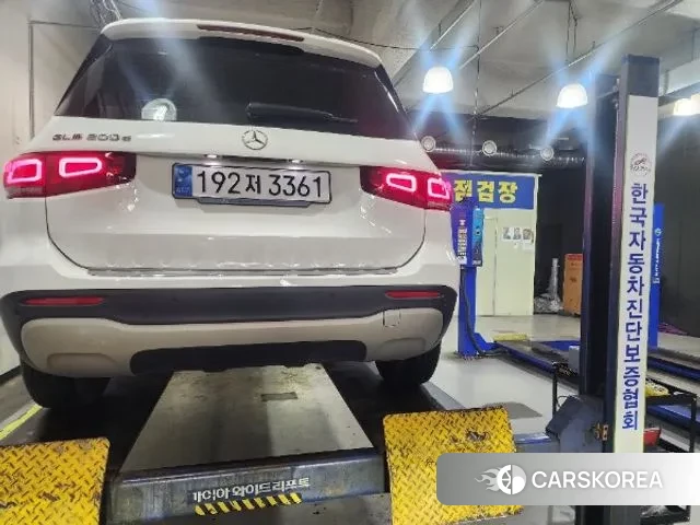 Mercedes-Benz GLB-Class X247 2021 Белый из Кореи, фото 2