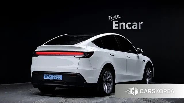 Tesla Model Y id 3595999 из Кореи 12