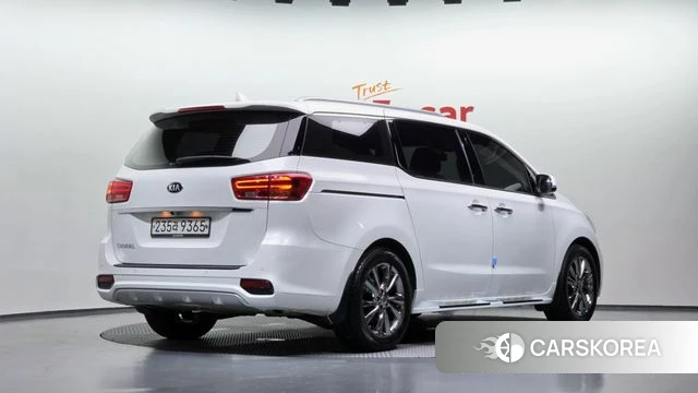 Kia The New Carnival id 4677476 из Кореи 12