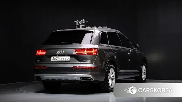 Audi Q7 (4M) id 3362616 из Кореи 12