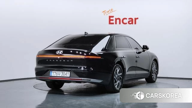 Hyundai Grandeur (GN7) id 4222647 из Кореи 12