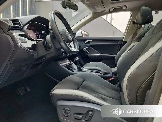 Audi Q3 2021 Белый из Китая, фото 2