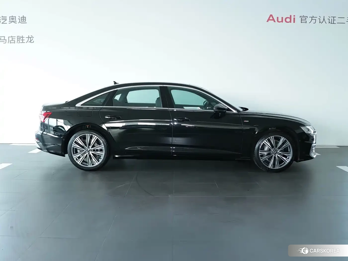 Audi A6L 2025 Черный из Китая, фото 2
