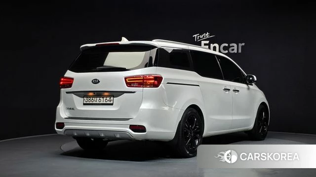 Kia The New Carnival id 4610172 из Кореи 12