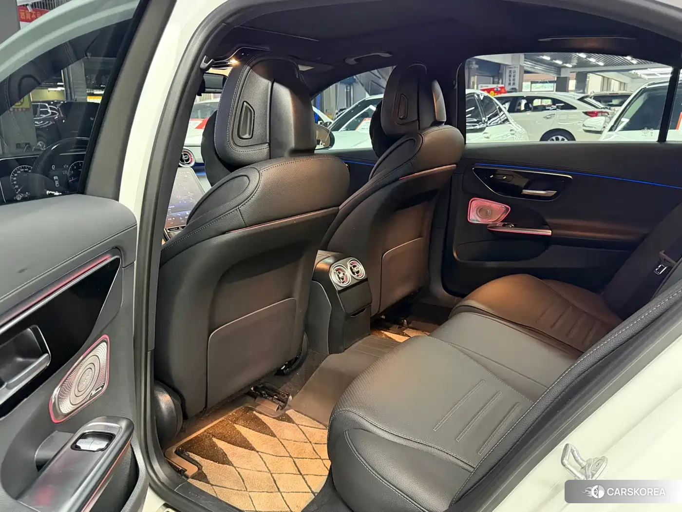 Mercedes-Benz C-class 2023 Белый из Китая, фото 2