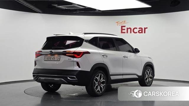 Kia Seltos id 4849298 из Кореи 12