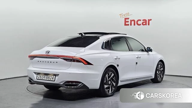 Hyundai The New Grandeur IG Hybrid id 4337935 из Кореи 12