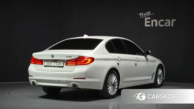 BMW 5 Series (G30) id 3844866 из Кореи 12