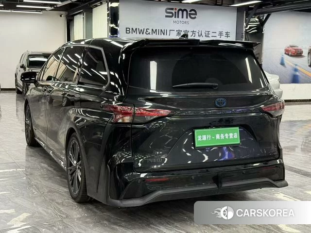 Toyota Saina 2024 Черный из Китая, фото 5