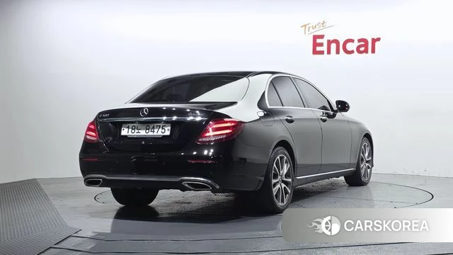 Mercedes-Benz E-Class W213 id 4304866 из Кореи 12