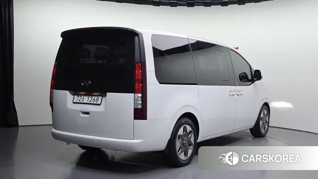 Hyundai Staria id 3032306 из Кореи 12