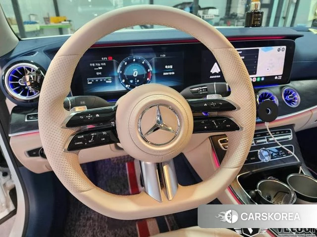Mercedes-Benz E-Class W213 2018 Белый из Кореи, фото 2