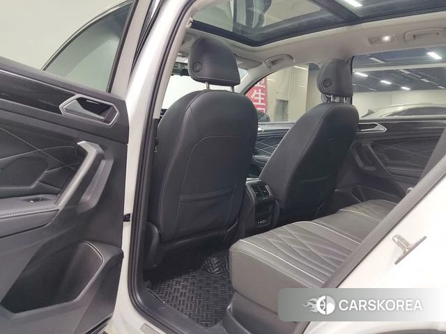 Volkswagen Tiguan L id 4400039 из Китая 9