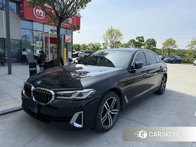 BMW 5 series 2021 Черный из Китая, фото 2