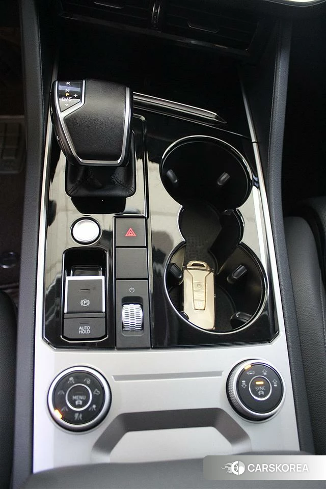 Volkswagen Touareg id 4211617 из Китая 10