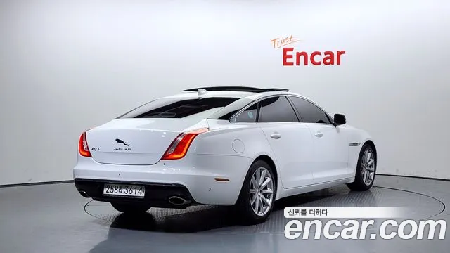 Jaguar All New XJ id 2653885 из Кореи 12