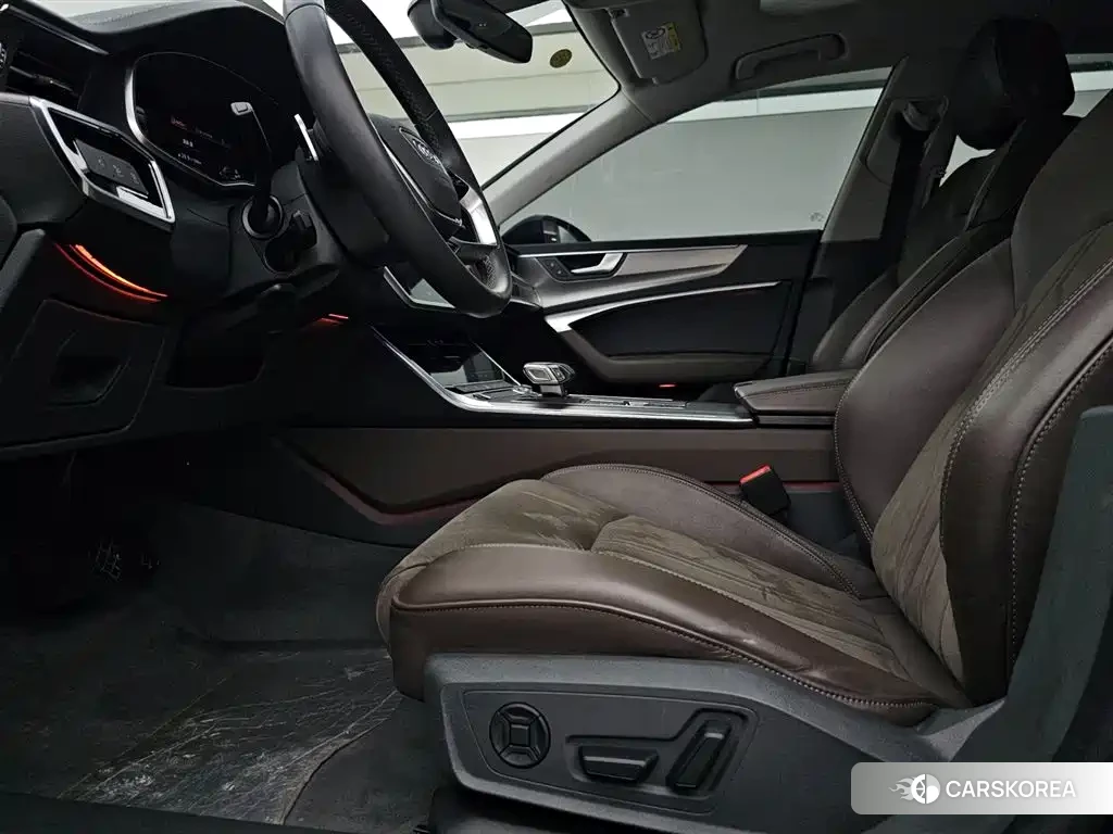 Audi A7L 2024 Черный из Китая, фото 5