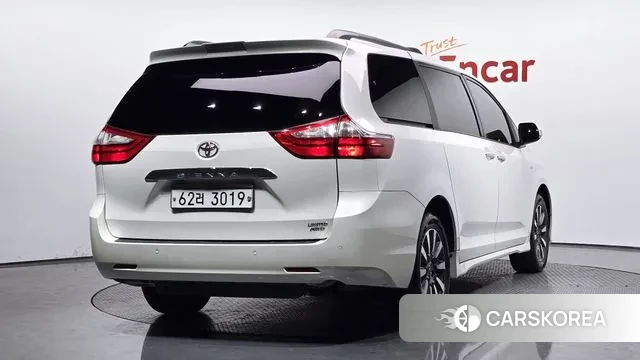 Toyota Sienna id 3622433 из Кореи 12