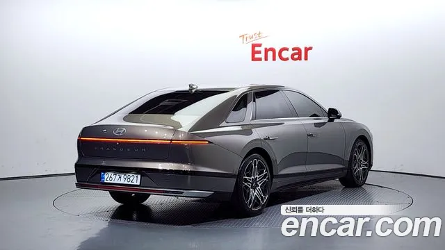 Hyundai Grandeur (GN7) id 2805720 из Кореи 12