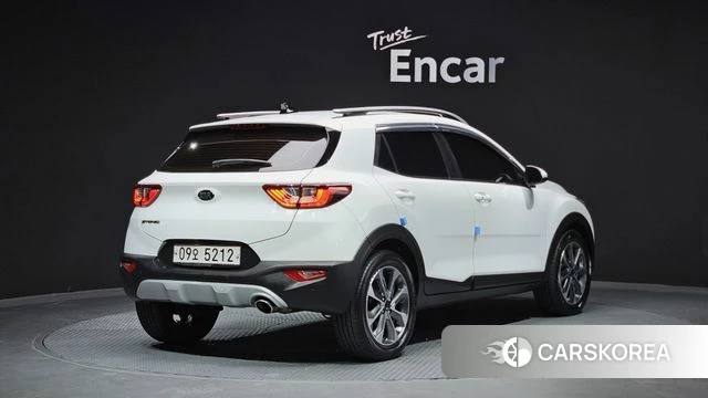 Kia Stonic id 3796127 из Кореи 12