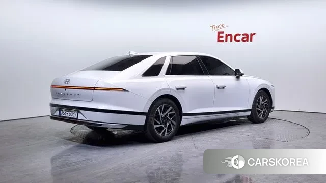 Hyundai Grandeur (GN7) id 3534140 из Кореи 12