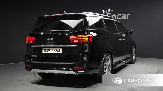 Kia The New Carnival id 3672795 из Кореи 12