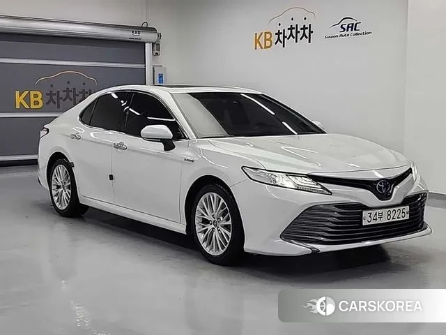 Toyota Camry (XV70) id 3469929 из Кореи 12
