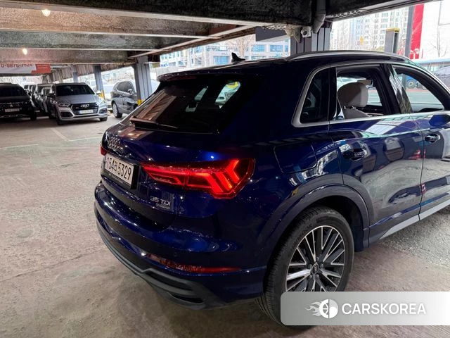 Audi Q3 (F3) 2022 Синий из Кореи, фото 3