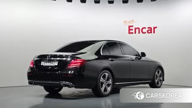 Mercedes-Benz E-Class W213 id 3039011 из Кореи 12