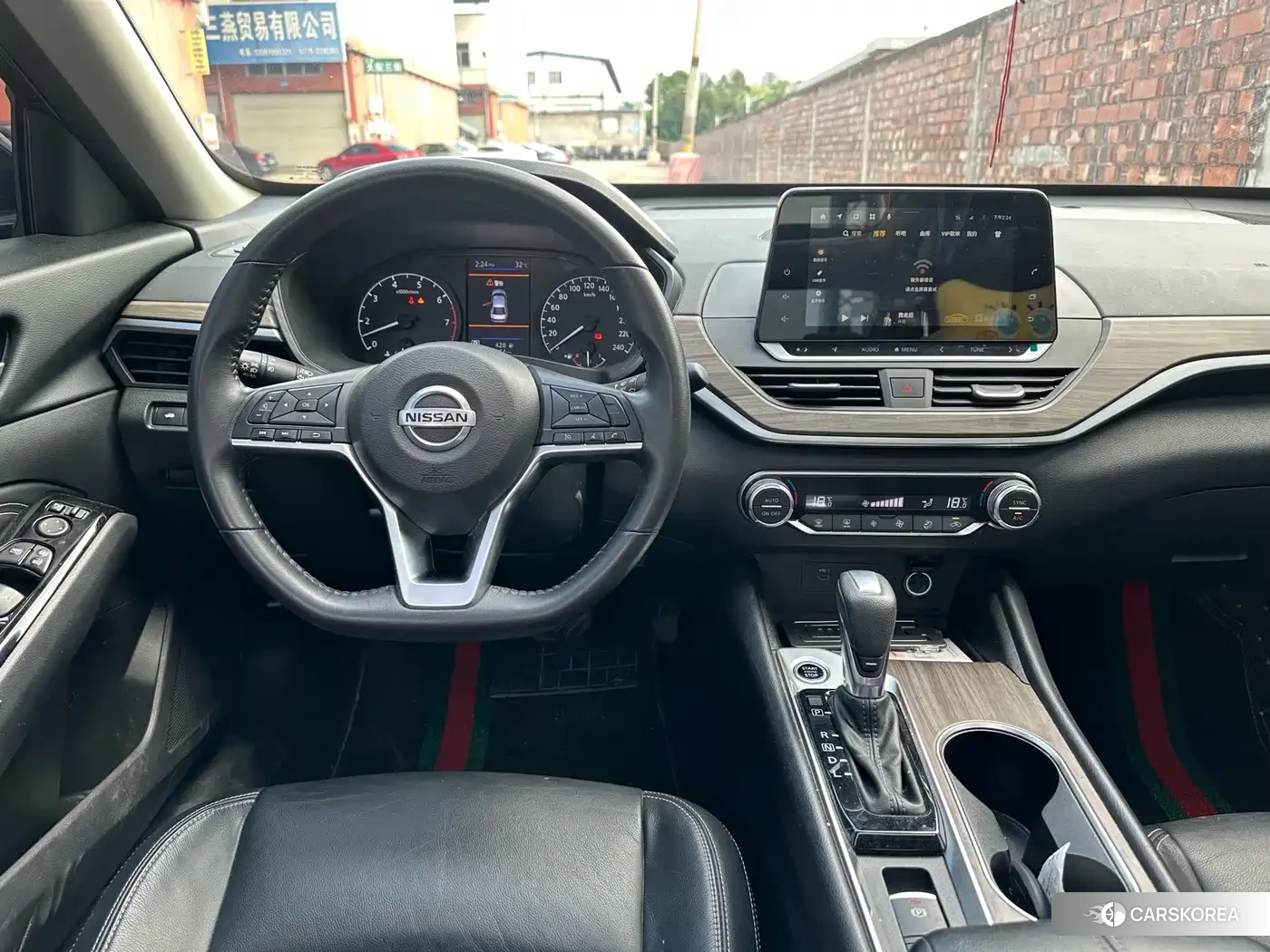Nissan Altima 2022 Черный из Китая, фото 2