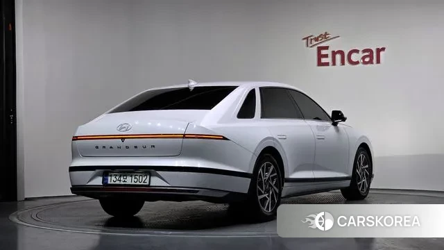 Hyundai Grandeur (GN7) id 3512268 из Кореи 12