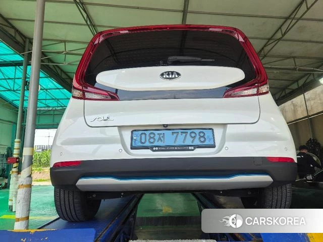 Kia Soul Booster EV 2019 Белый из Кореи, фото 2