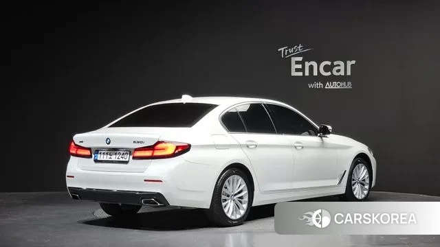 BMW 5 Series (G30) id 3572927 из Кореи 12