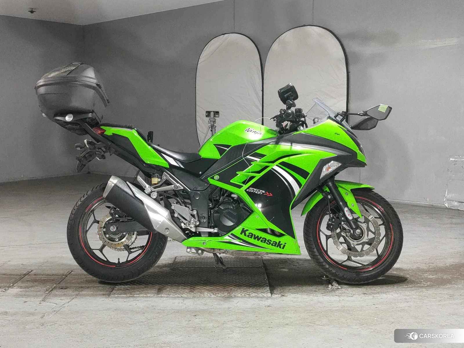 Проданный Kawasaki NINJA 250 2014 из Японии