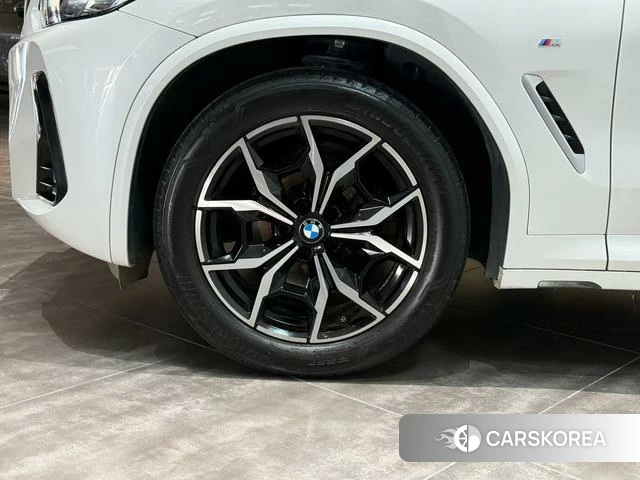 BMW X3 id 4299570 из Китая 12