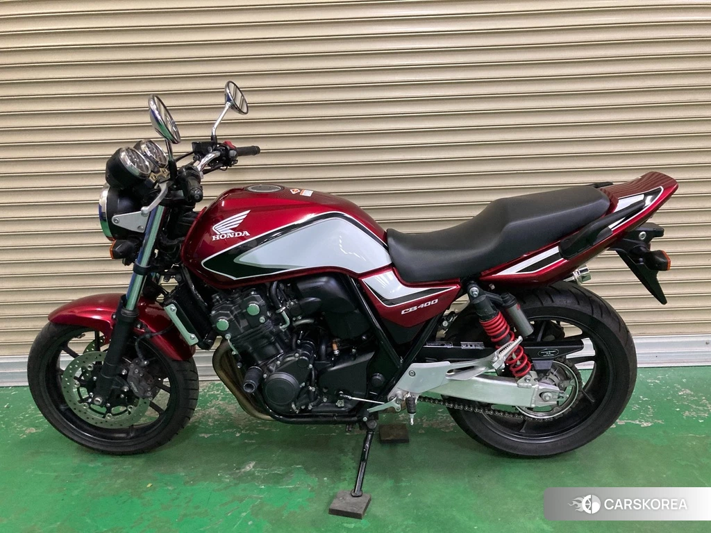 Проданный Honda CB400SF ABS 2019 из Японии