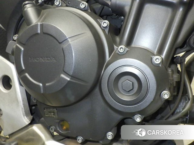Engine photo